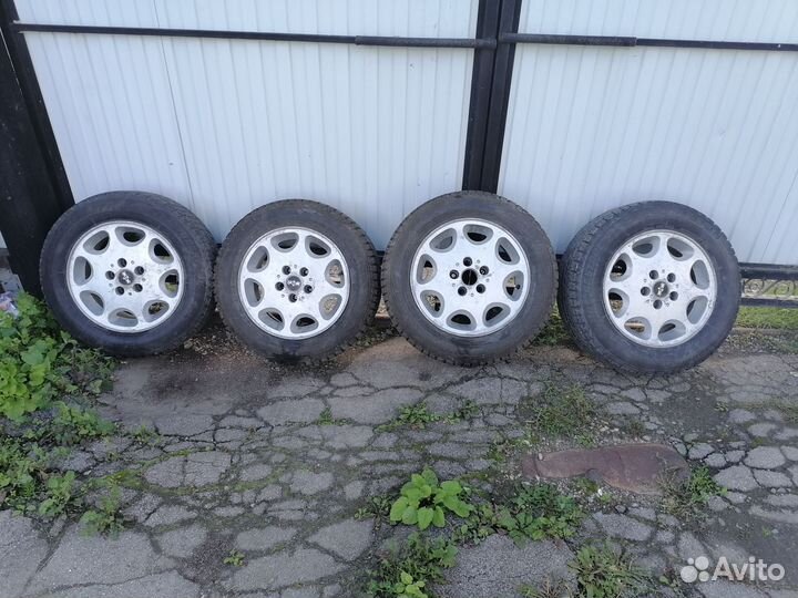 Nokian Tyres Hakka Black 2 195/65 R15 и 205/65 R15