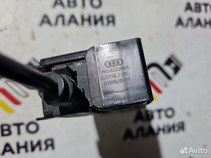 Замок капота Audi A4 B8 CDN 2012