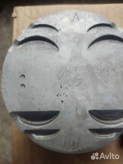 Поршень subaru forester