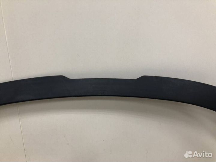 Накладка переднего крыла левого Land Rover Defender 2019