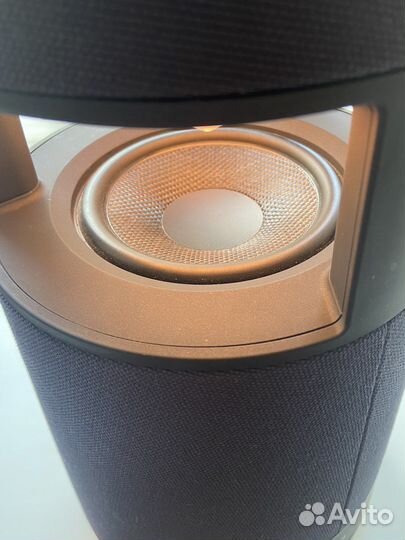 Портативная акустическая колонка LG RP4