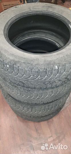 Bridgestone Blizzak Spike-01 205/65 R15