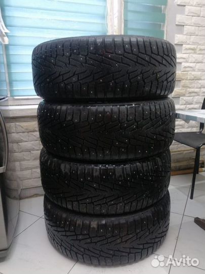 Nokian Tyres Hakkapeliitta 7 SUV 275/55 R20