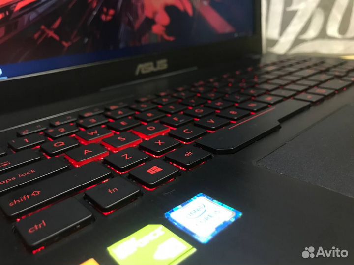 Игровой ноутбук Asus GTX1050/i5/8gb/SSD M2