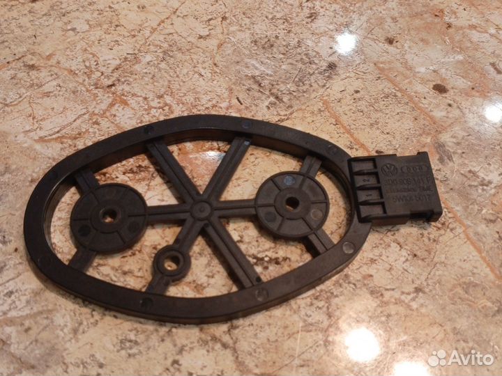 Антенна Volkswagen audi