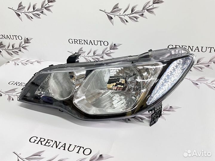 Фара левая галоген Honda Civic 8 4D дорест 2006-09