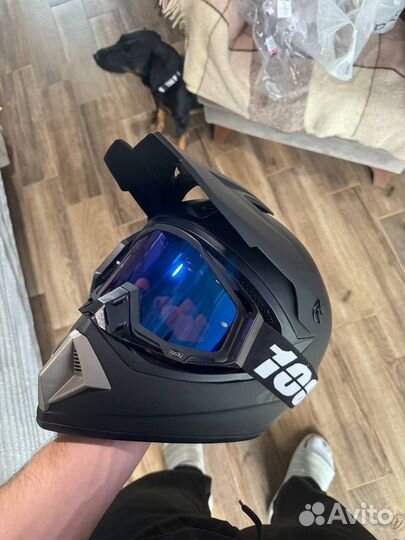 Мотошлем кроссовый L