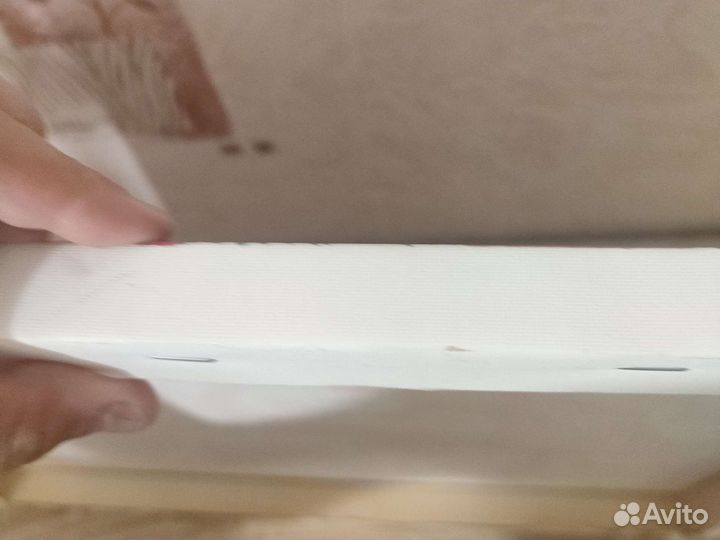 Картина акрилом на холсте с креплением