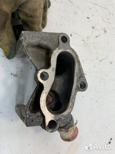 Форд fusion 1.6 Fiesta корпус термостата