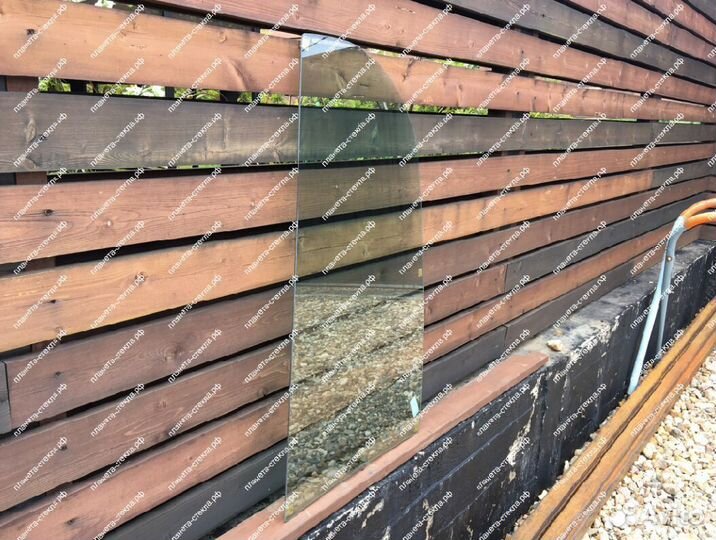 Стекло для мини-экскаватора Jcb 8018 cts