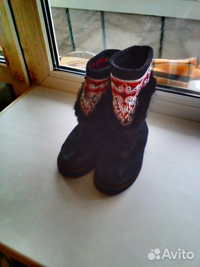 Зимнии унты