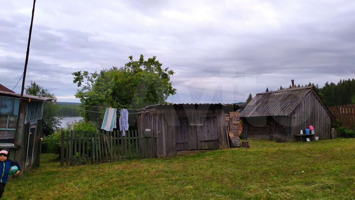 Дом 300 м² на участке 37 сот.