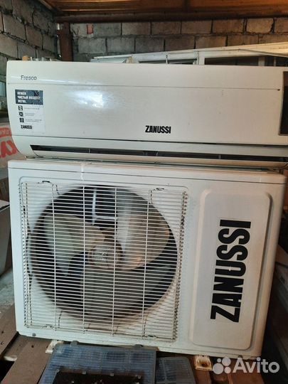 Пластиковые перегородки, витражи,двери и форточки