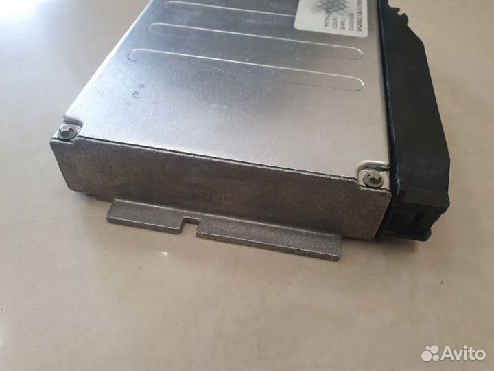 Блок управления двигателем Bmw 523I E39 M52 2.5