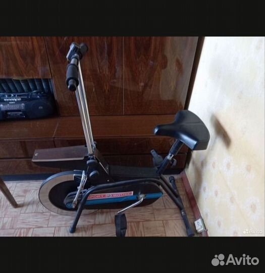 Велотренажер