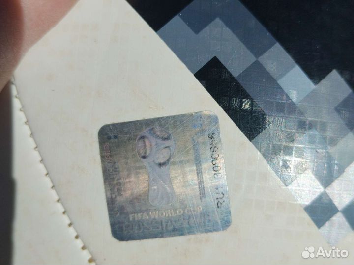 Футбольный мяч adidas telstar fifa 2018 б/у