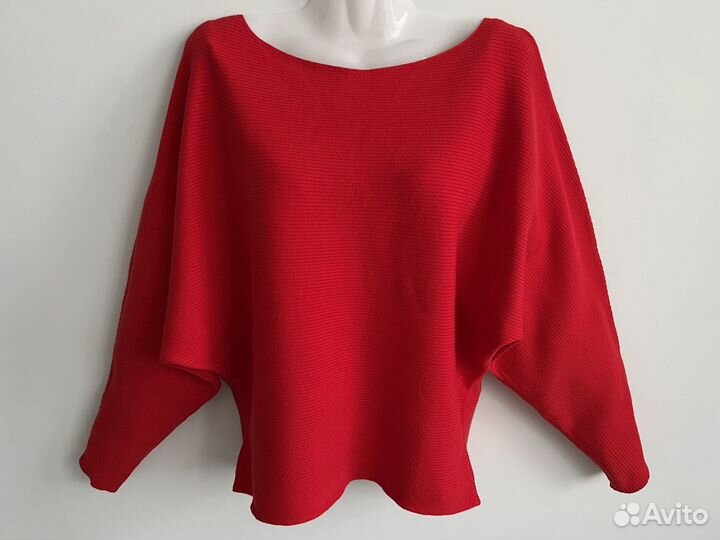 Свитер женский красный Германия