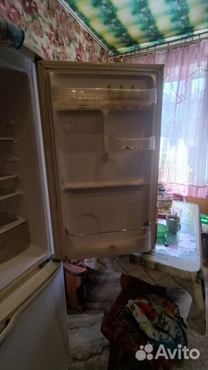 Холодильник бу
