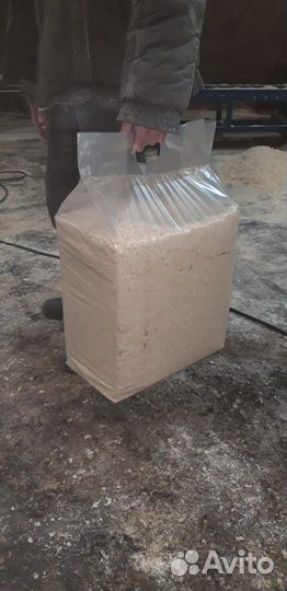 Опилки стружка в брикетах