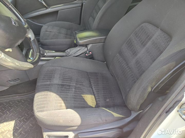 Peugeot 407 1.6 МТ, 2010, 208 000 км