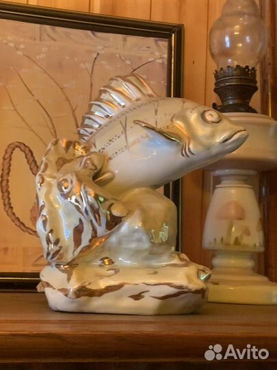 Статуэтка фарфоровпя Рыбка 1955г Дулево