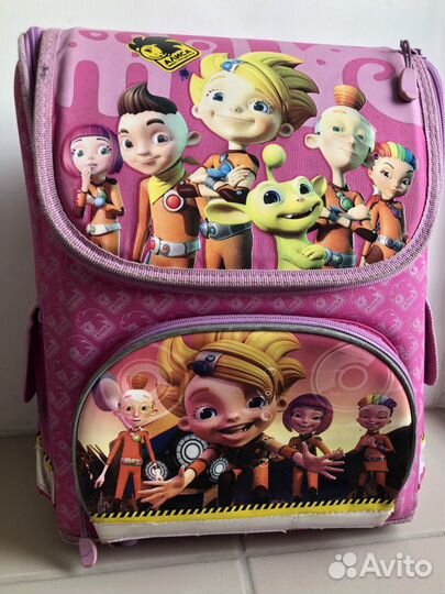 Рюкзак школьный