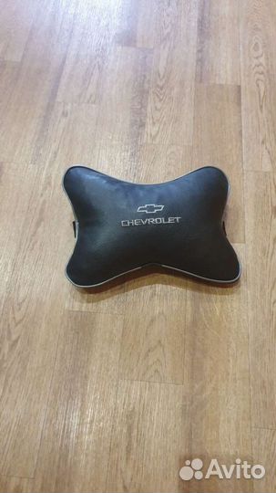 Подушка на подголовник автомобиля.Chevrolet