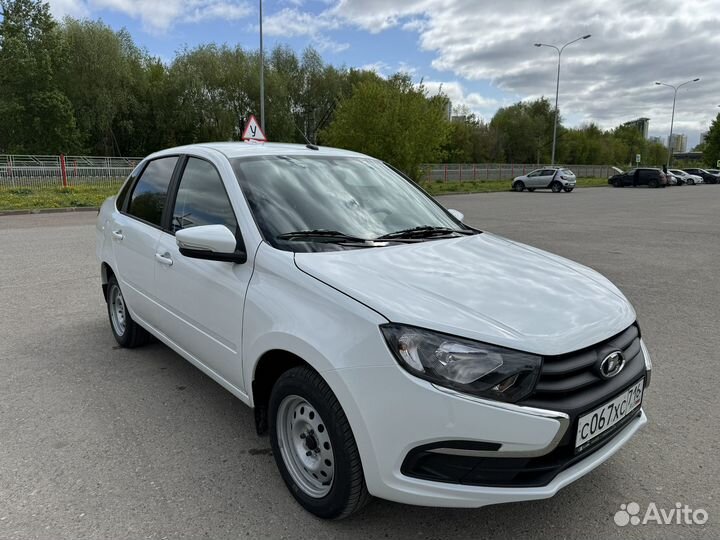 Инструктор по вождению Гранта. Площадка. Модельная