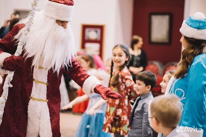 Фокусник зверюшки аниматорышоу на детские праздики