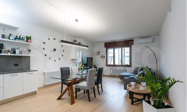 4-к. квартира, 85 м² (Италия)