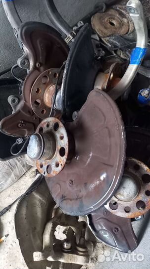 Цапфа передняя на mercedes 211