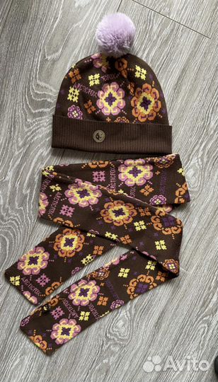 Шапка женская вязаная