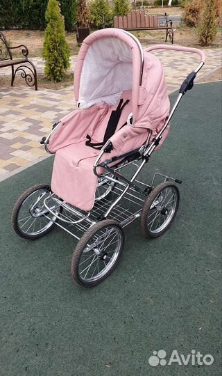 Коляска Hesba