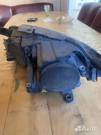 Фара passat cc правая