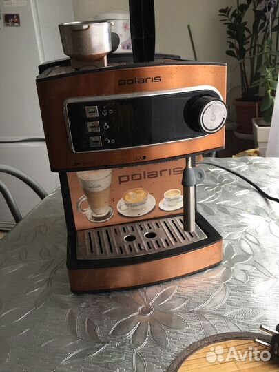 Кофеварка эспрессо Polaris