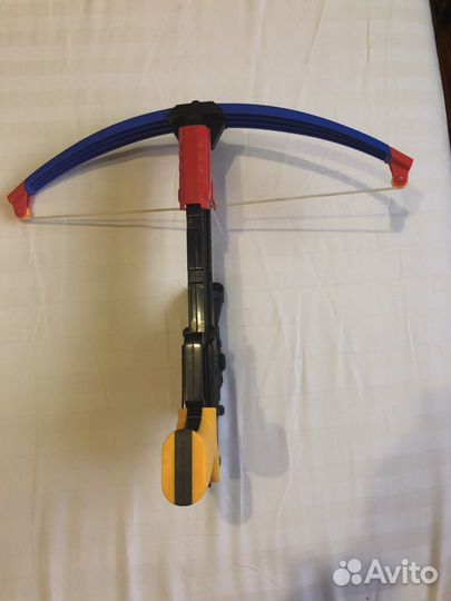 Арбалет со стрелой игрушка