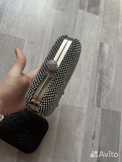Клатч в стразах