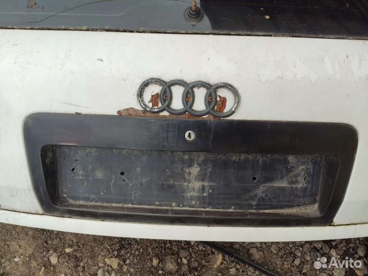 Audi A6C5 дверь багажника универсал