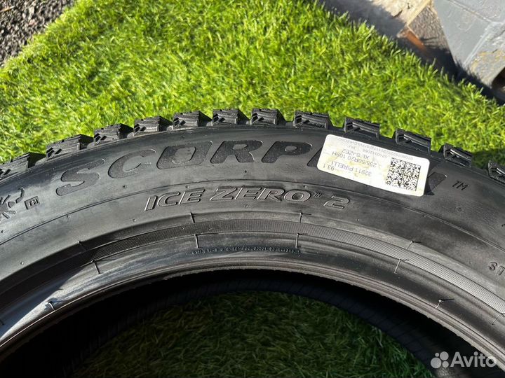 Pirelli Scorpion Ice Zero 2 255/50 R20