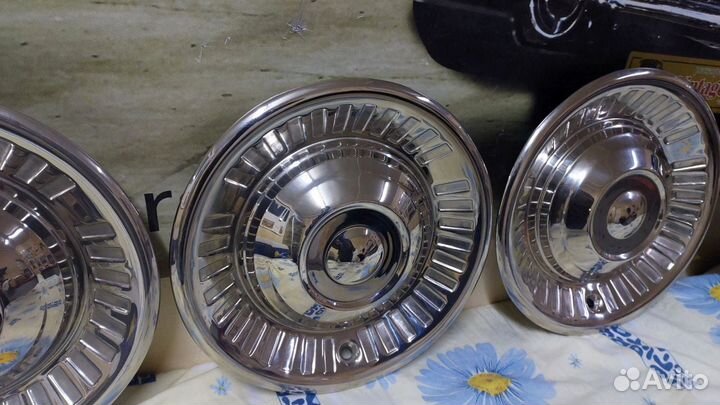 Колпаки раннего типа для автомобиля газ-13 