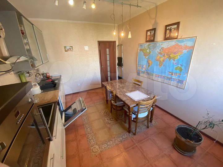 2-к. квартира, 75 м², 3/5 эт.