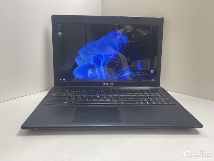 Ноутбук asus x55a