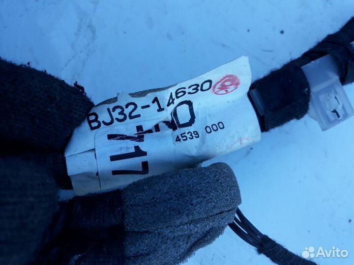 Проводка двери передней правой Land Rover Range Ro