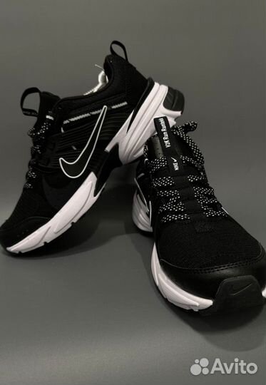 Кроссовки Беговые Nike Air Heights Black