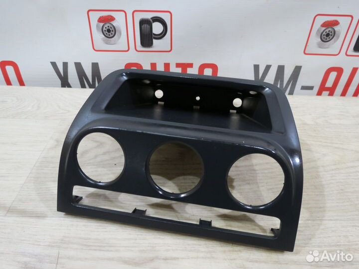 Накладка блока климата Volkswagen Tiguan