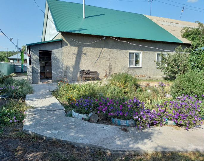 3-к. квартира, 110 м², 1/1 эт.