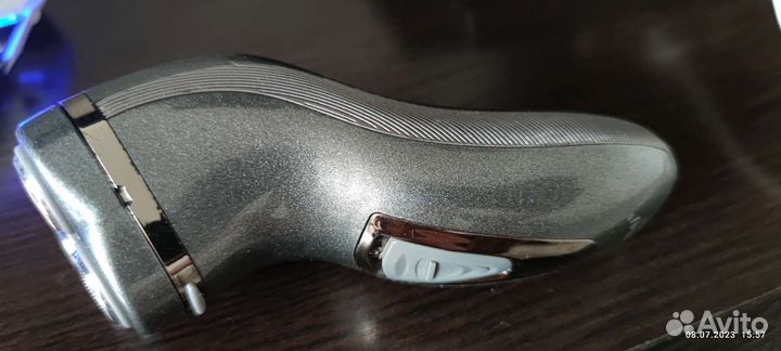 Продам электробритву