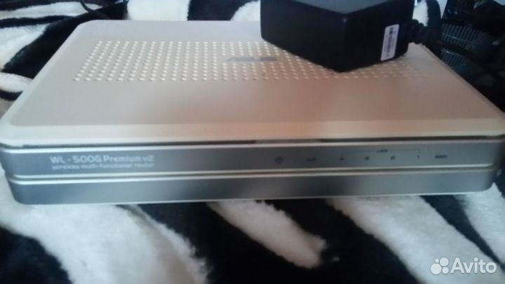 Роутер Wi-Fi Asus WL-500G Premium v2