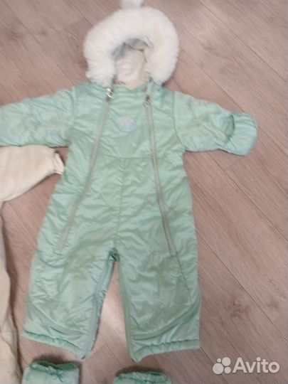 Зимний комбинезон для девочки