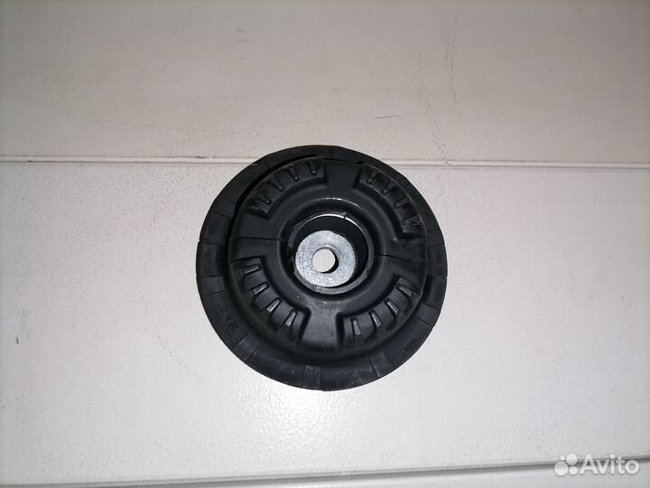 Опора переднего амортизатора верхняя Audi A4 A6